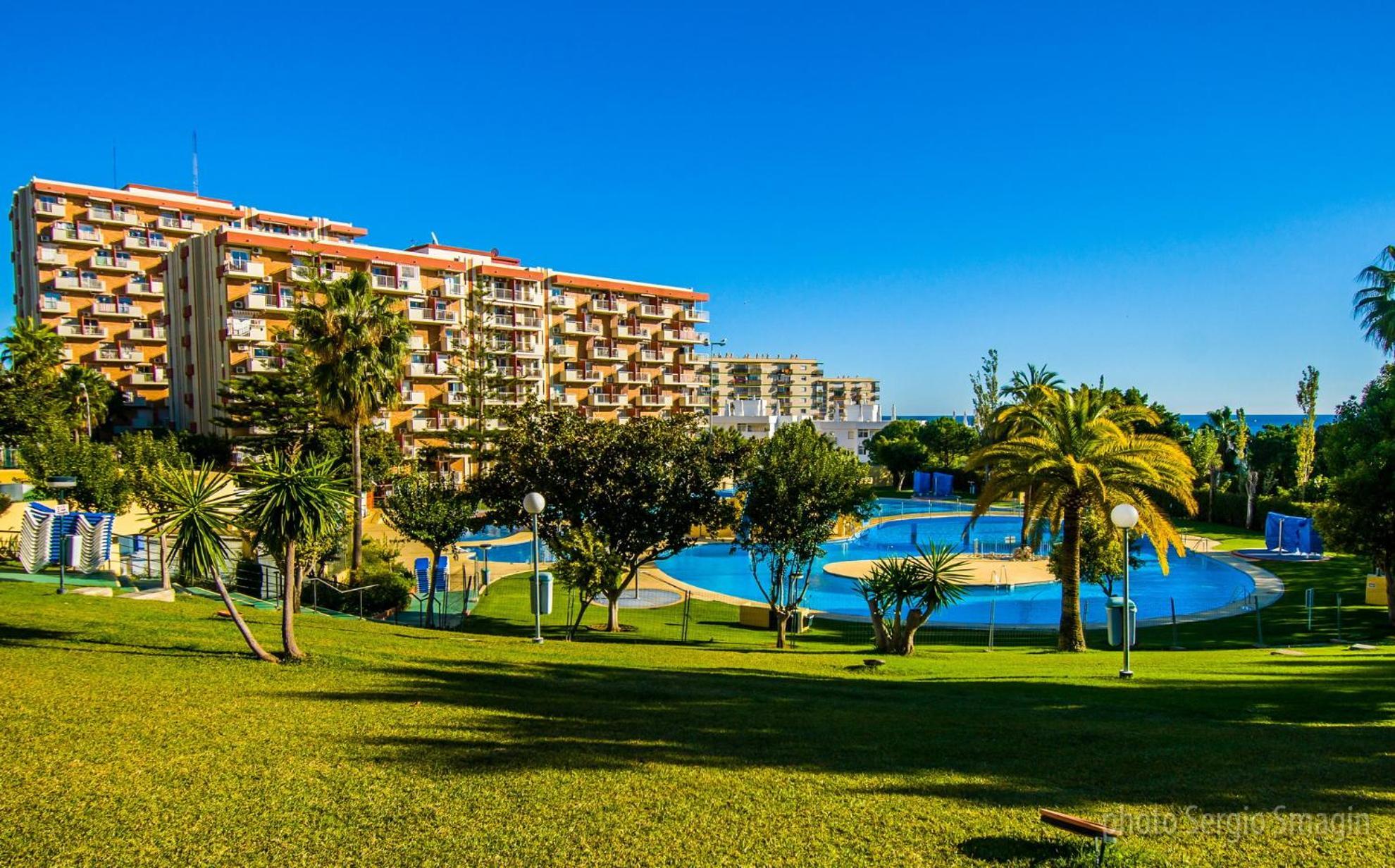 908 Minerva Apartamentos - VISTAS AL MAR- EXCELENTE CONEXION WIFI - PISCINA ABIERTA Benalmádena Exterior foto